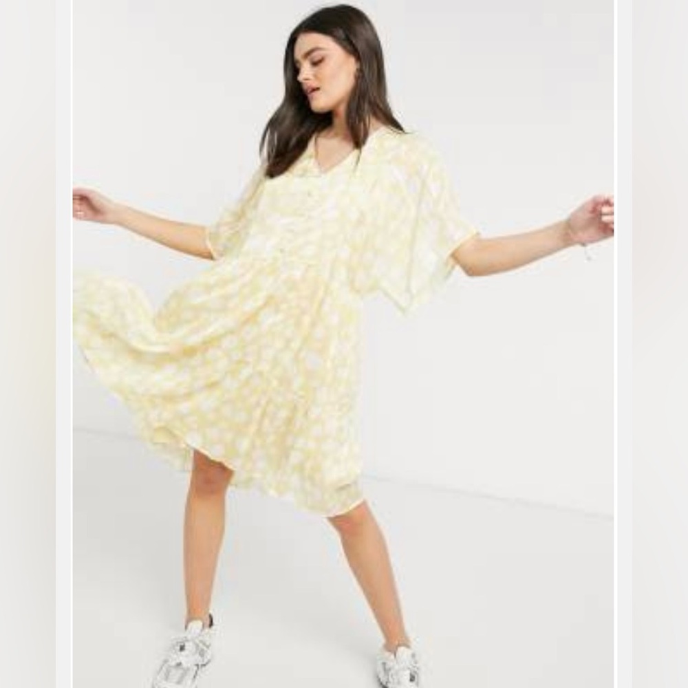 NWT Y.A.S Camela V-Neck Smock Dress In Floral Limelight Size Small
